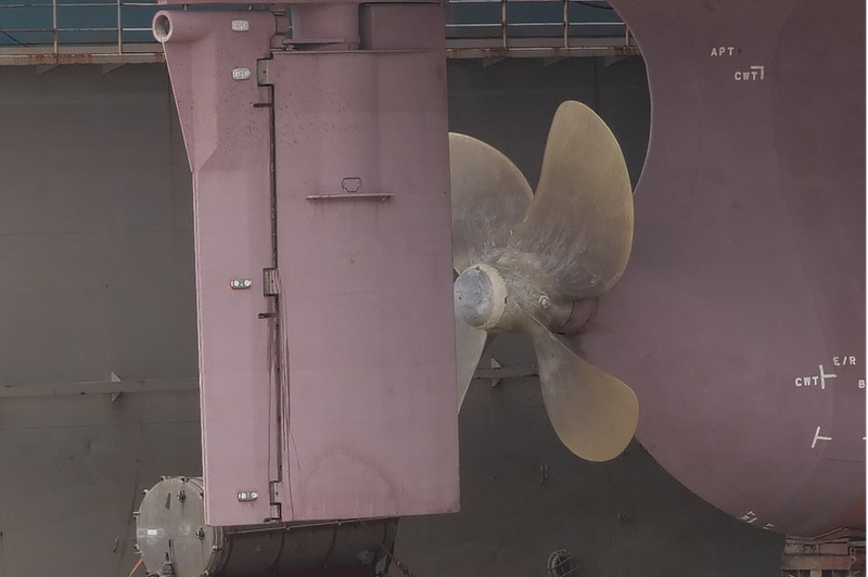 ship propeller 