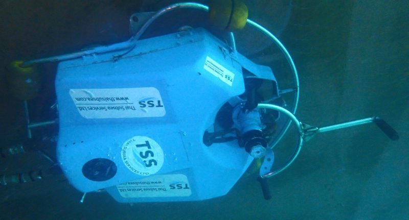 TSS Brush-Kart hull cleaning machine underwater