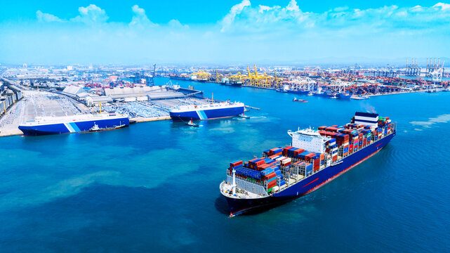 Container ship arriving at Laem Chabang Port